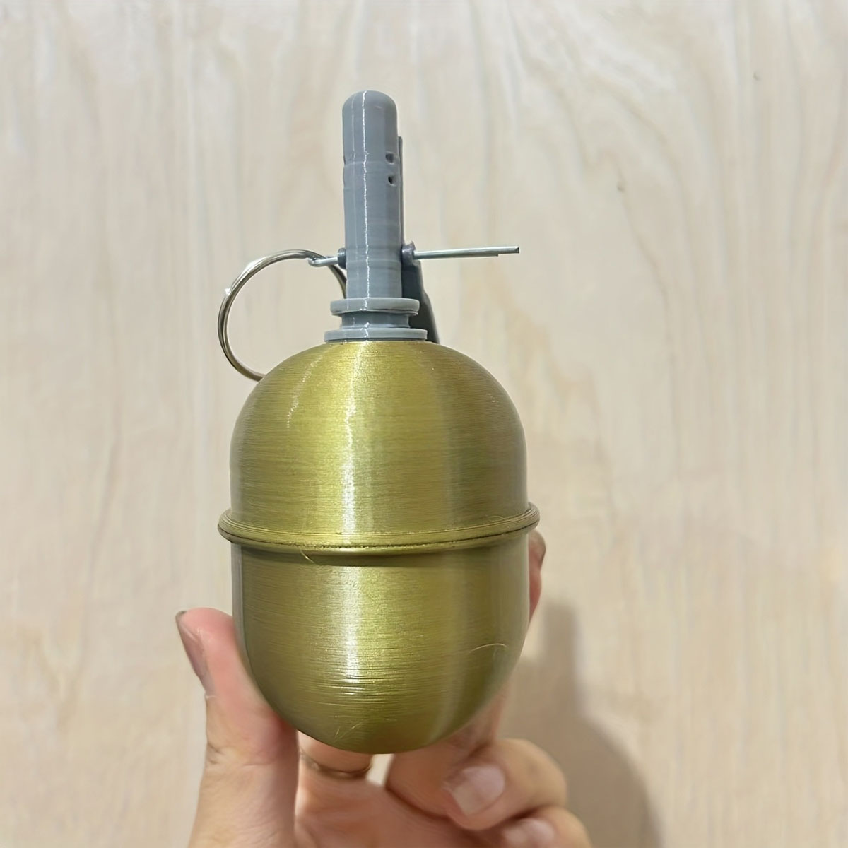3D Printing Model - 映画やテレビの小道具、ミリタリースタイルのグリーン3Dプリント製お土産装飾品、クラフトオーナメント収納ジャー、静的模型 ﻿